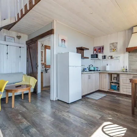 Nyaraló Hermanas A *